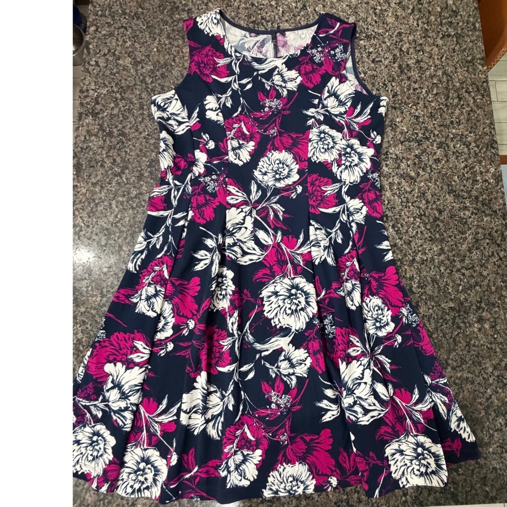 MK Floral Sleeveless Fit & Flare Dress XL Navy Pink White Pleated T1298